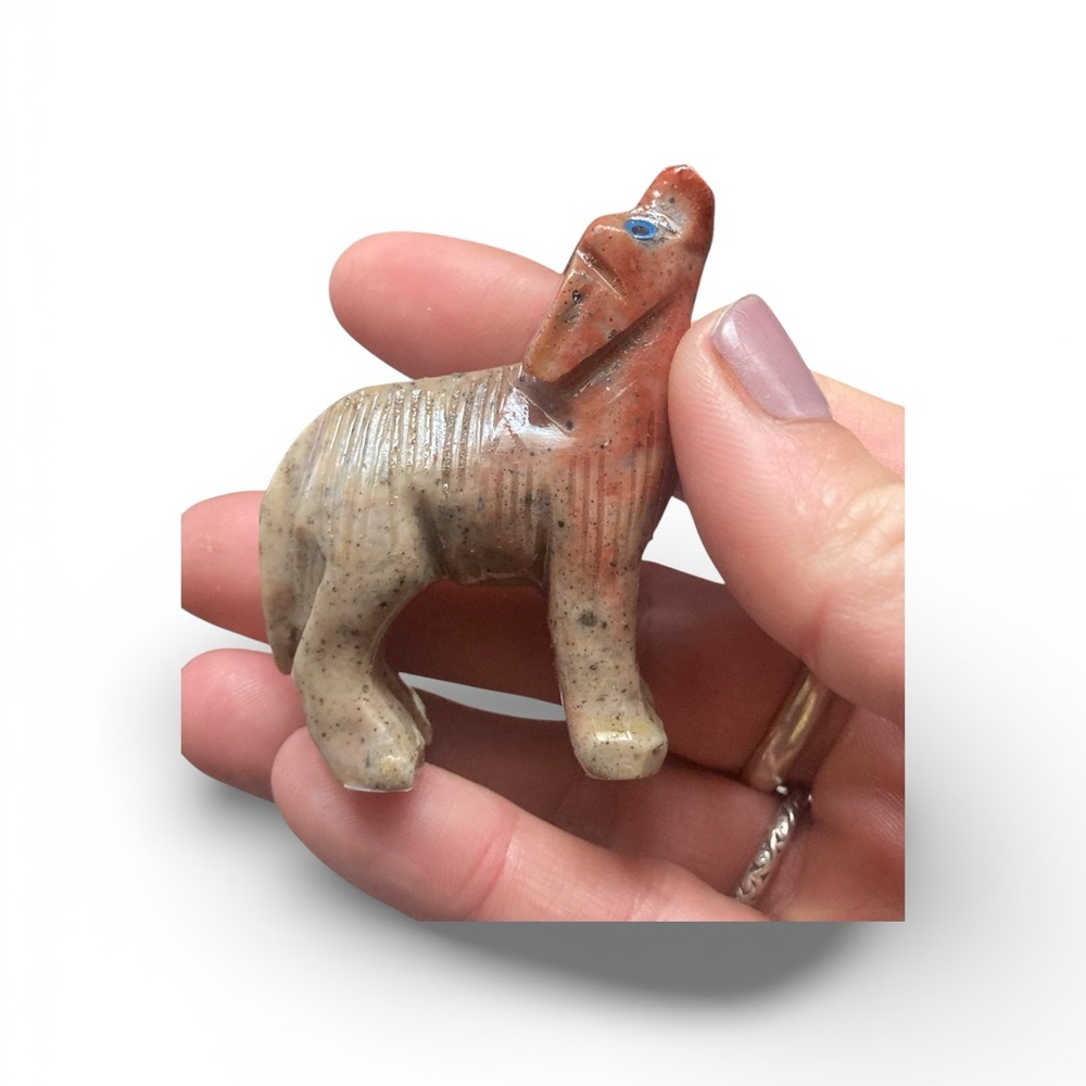 Soapstone wolf figurine crystal